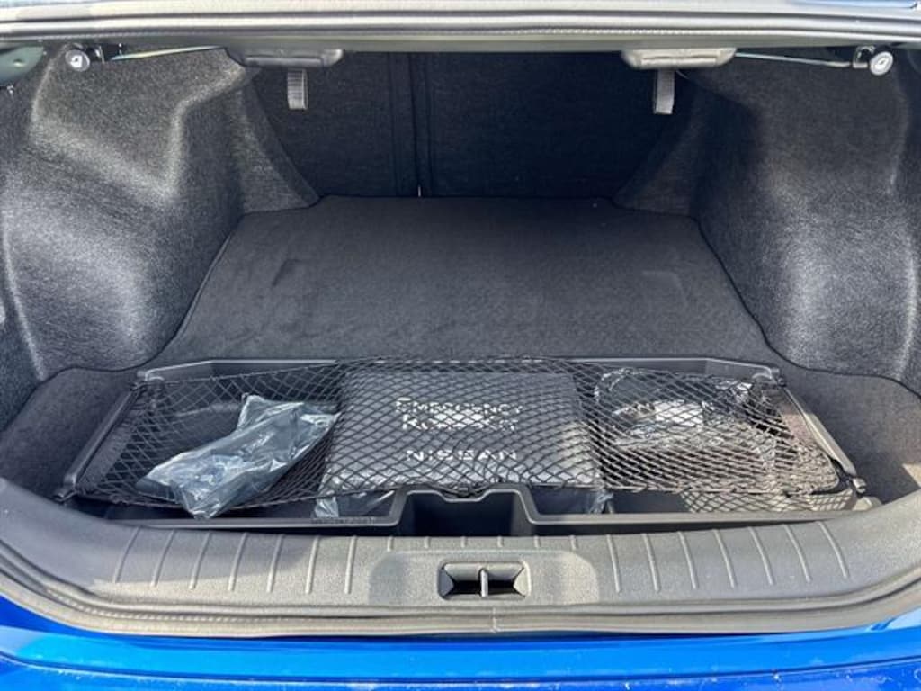 New 2025 Nissan Altima SL AWD Sedan