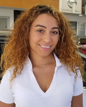 Staff member De'ja DeGrace from ID_aa08519ba128