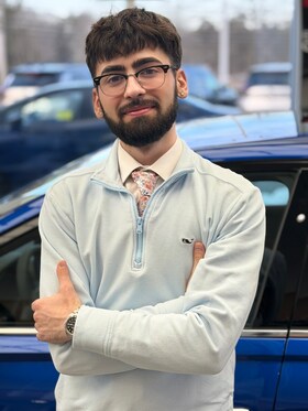 Staff member Nathan Fidalgo from ID_aa08519ba128