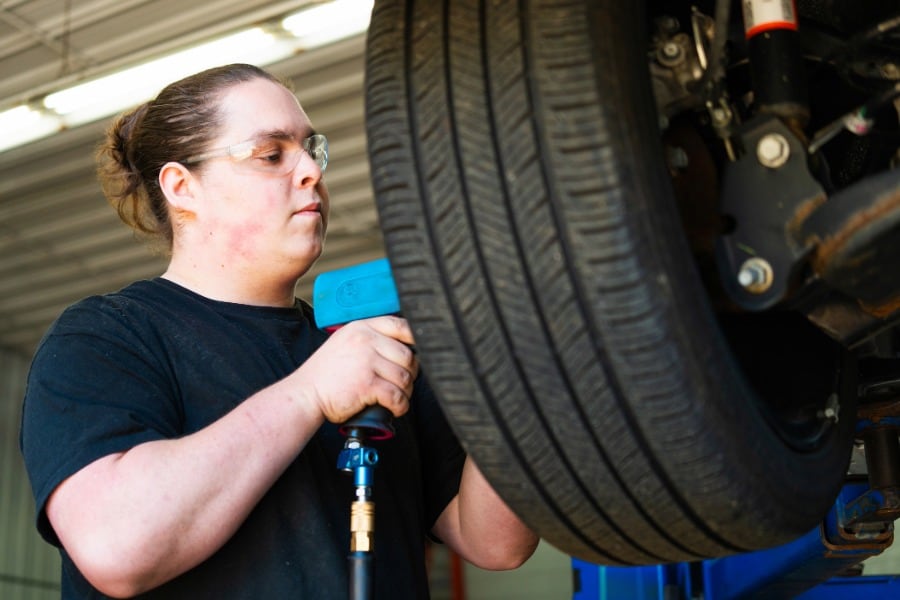 Nissan Service Tech