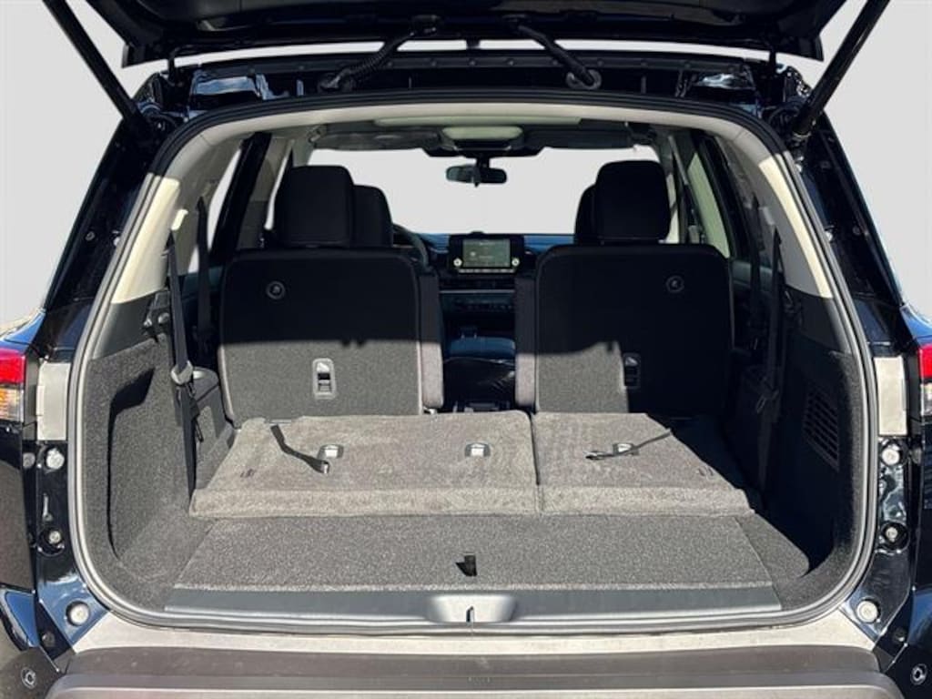 New 2025 Nissan Pathfinder SV 4WD