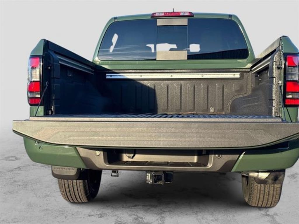 New 2026 Nissan Frontier Crew Cab SV 4x4