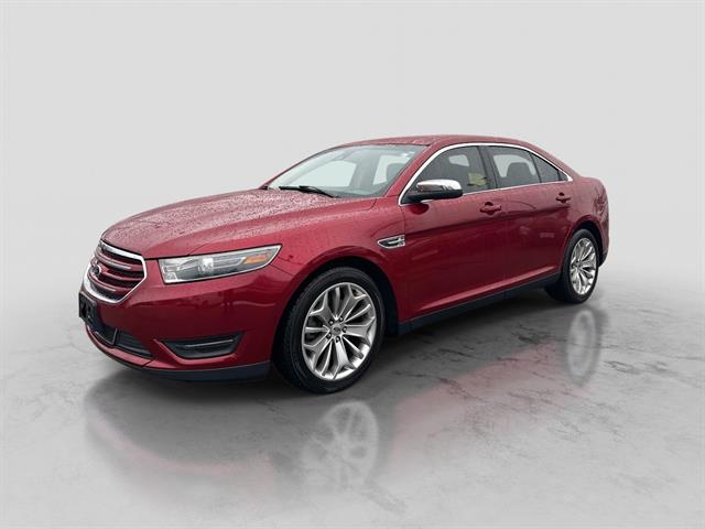 2015 Ford Taurus Limited's photo