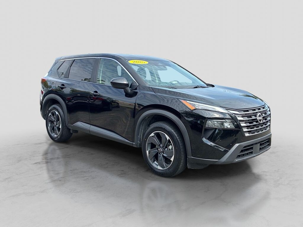 Used 2025 Nissan