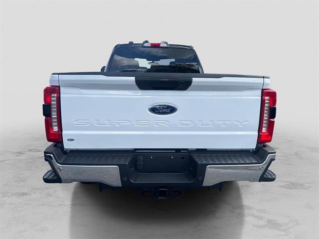 2023 Ford F-250 photo 4