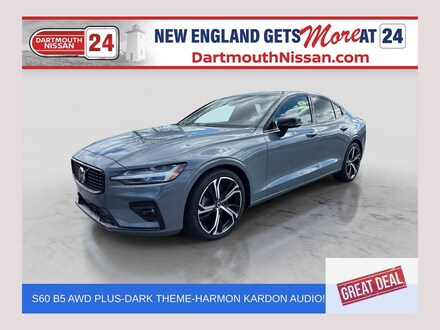 2024 Volvo S60 B5 Plus Dark Sedan