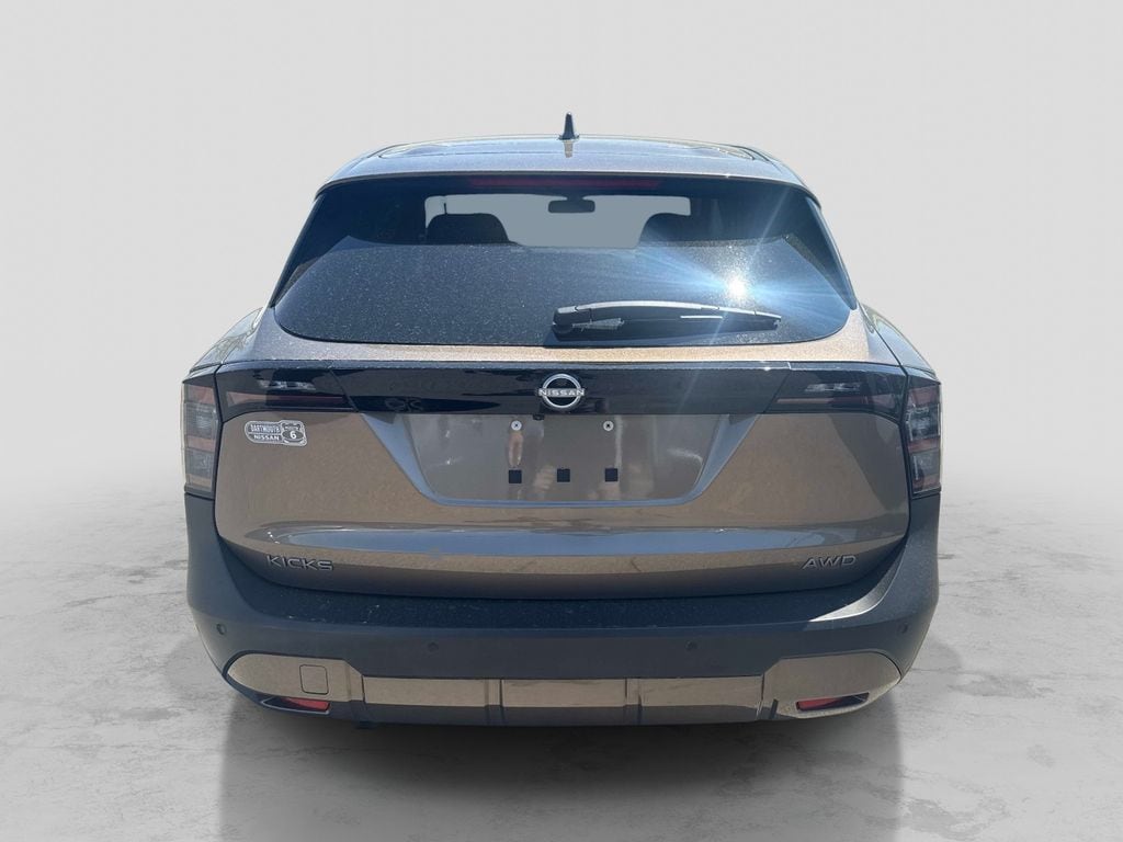 Used 2025 Nissan Kicks SV SUV