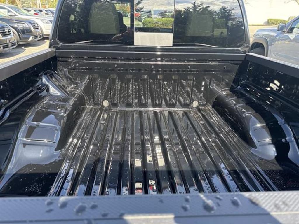 New 2026 Nissan Frontier Crew Cab SV 4x4