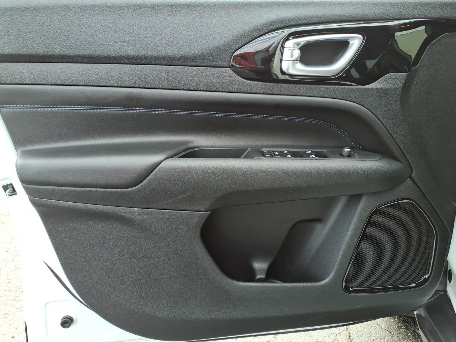 2026 Jeep Compass Altitude - Photo 8
