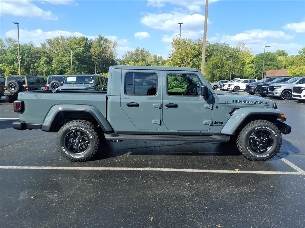 New 2025 Jeep Gladiator High Tide Pickup