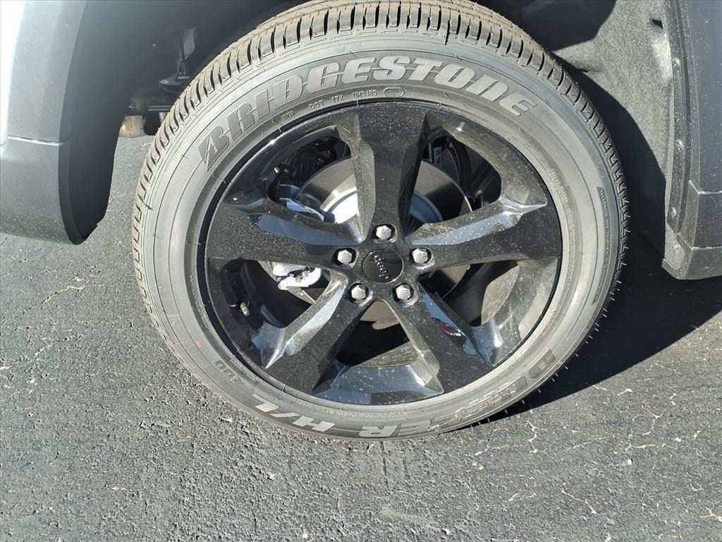 New 2025 Jeep Grand Cherokee Altitude X Sport Utility