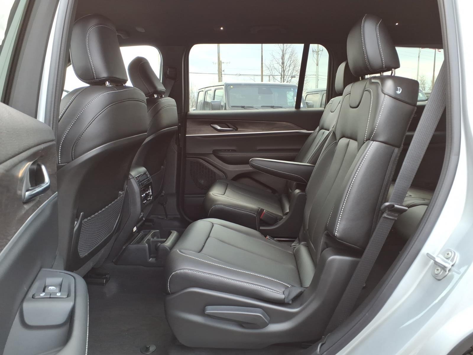 2025 Jeep Grand Cherokee L Limited - Photo 15