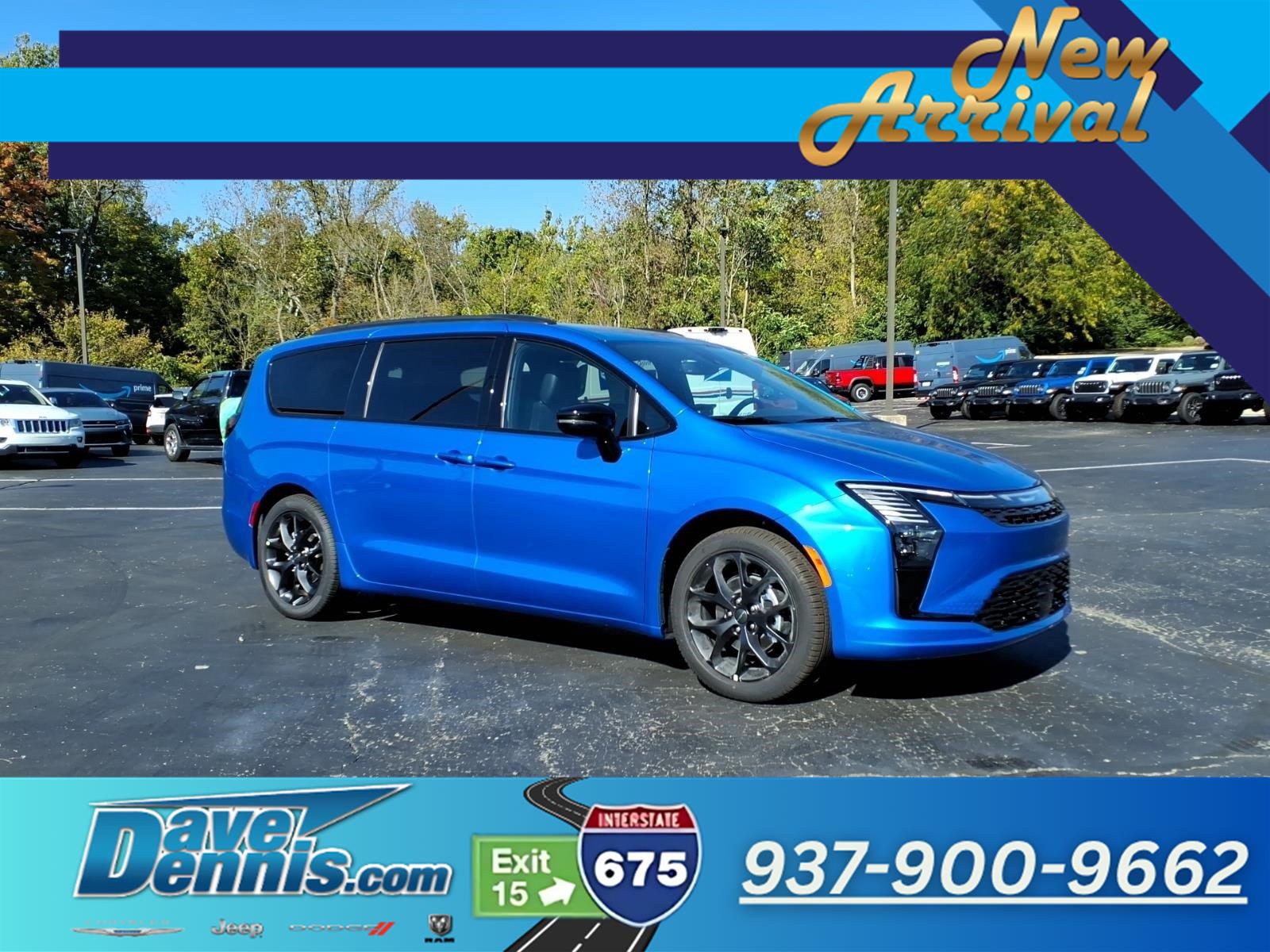 2027 Chrysler Pacifica Select Passenger Van