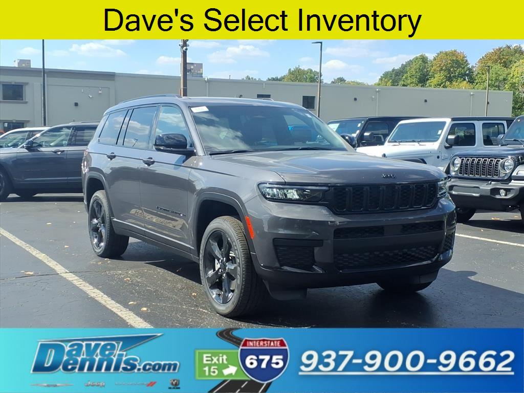 2025 Jeep Grand Cherokee L Altitude's photo