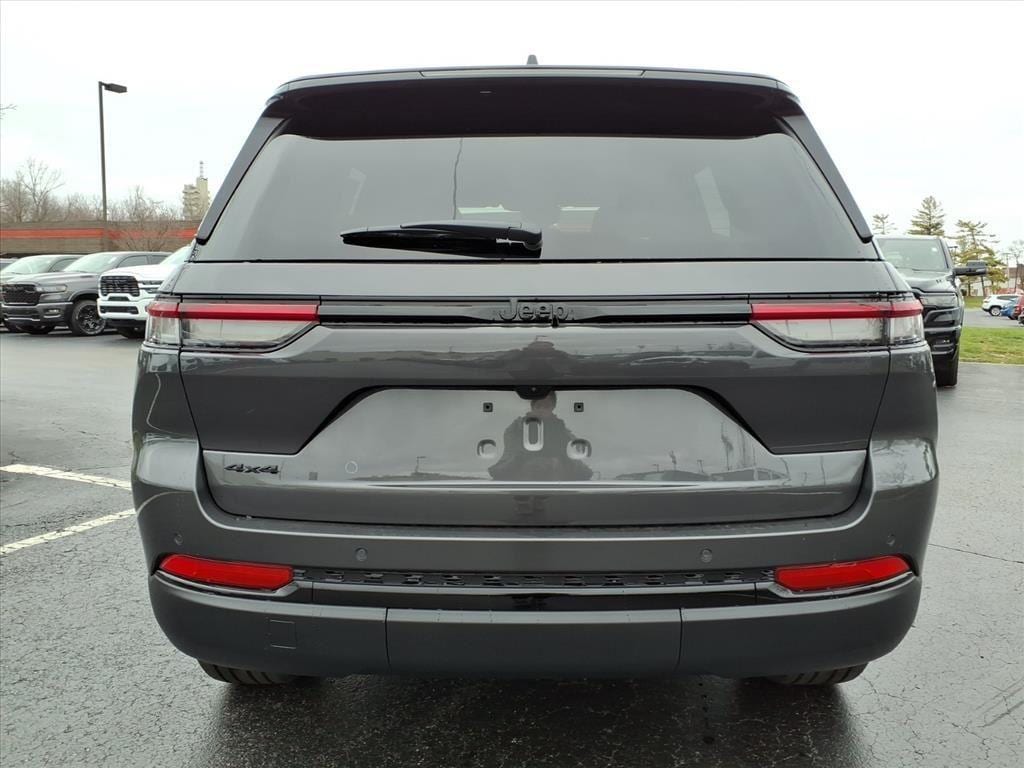 New 2025 Jeep Grand Cherokee Limited Sport Utility