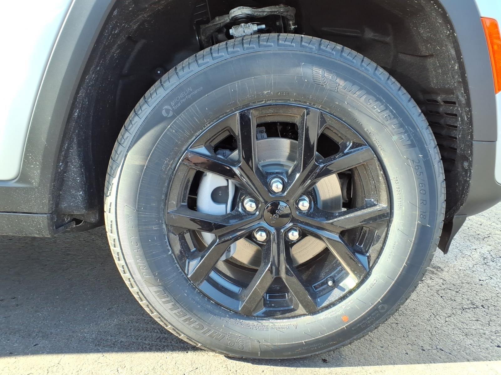 2026 Jeep Grand Cherokee Laredo - Photo 7