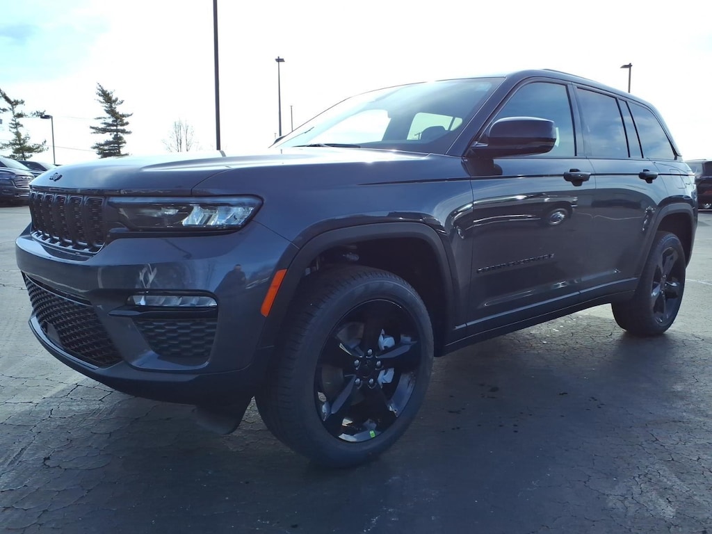 New 2025 Jeep Grand Cherokee Limited Sport Utility