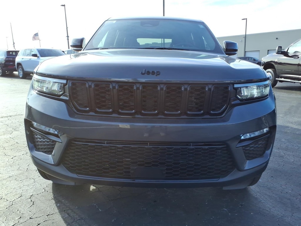 New 2025 Jeep Grand Cherokee Limited Sport Utility