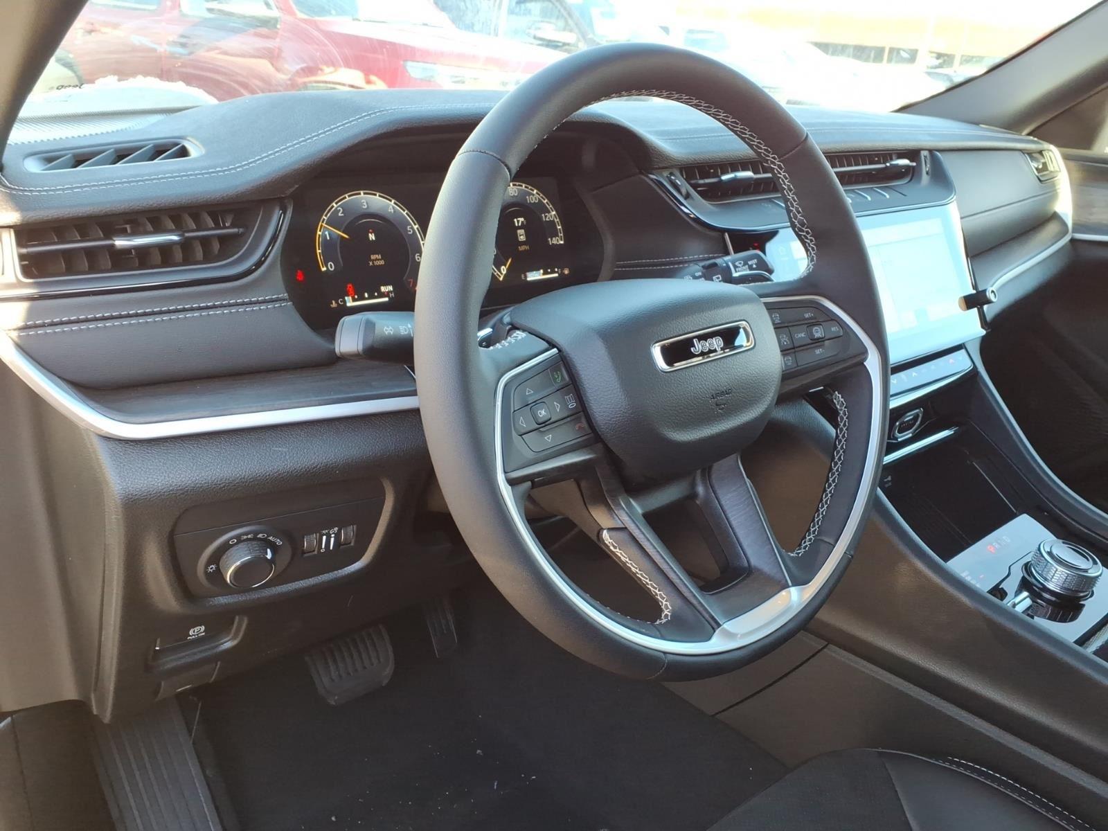 2026 Jeep Grand Cherokee Laredo - Photo 10