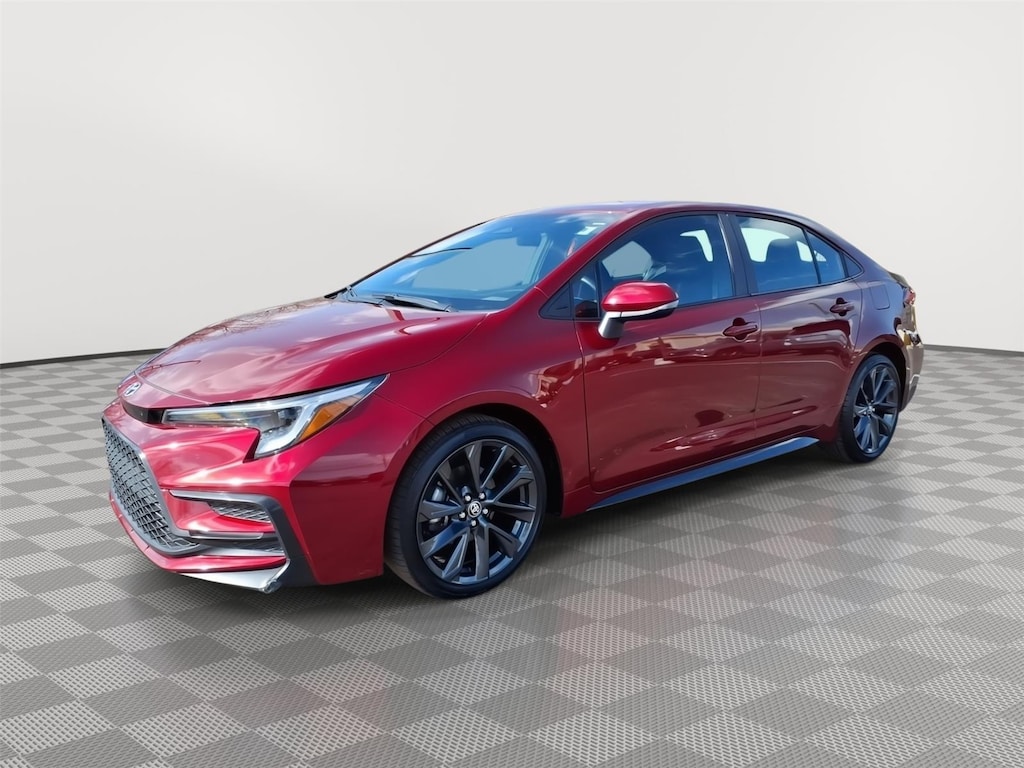 Used 2025 Toyota Corolla SE Sedan
