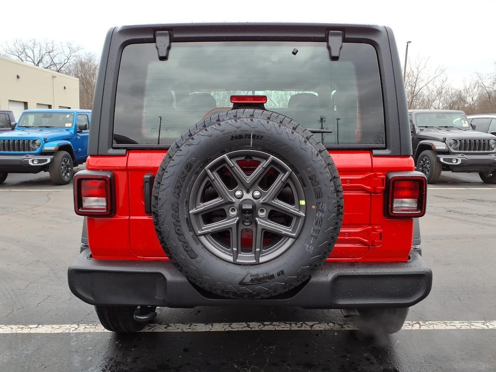 New 2026 Jeep Wrangler Sport Sport Utility