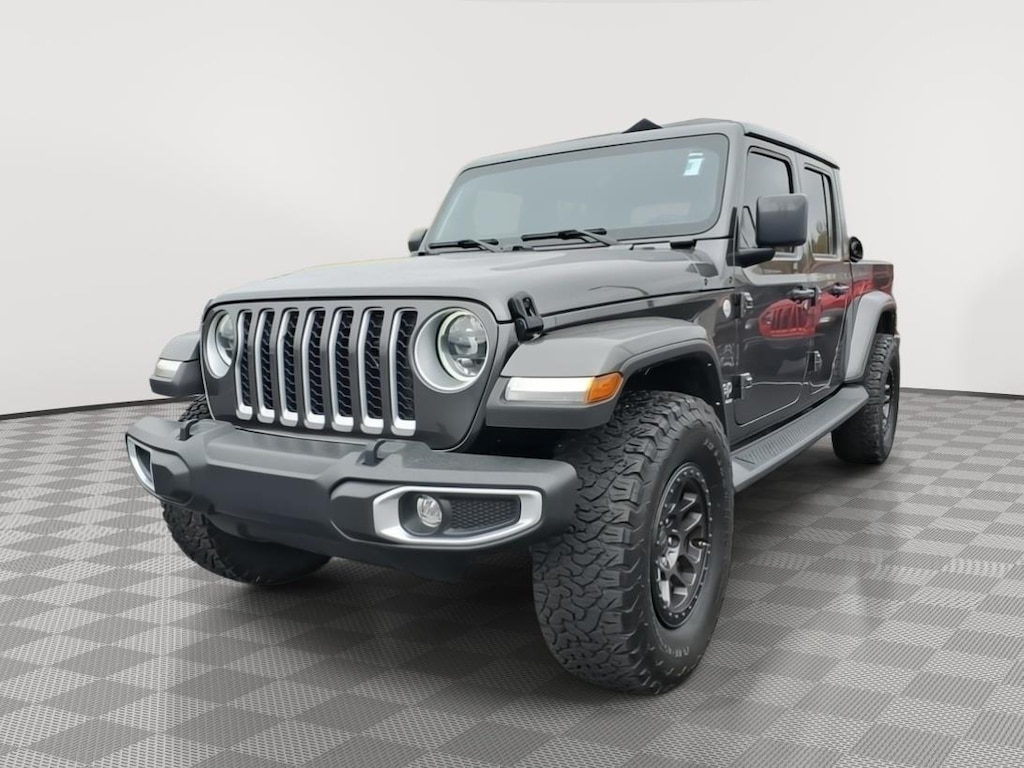 Used 2023 Jeep Gladiator Overland Truck Crew Cab