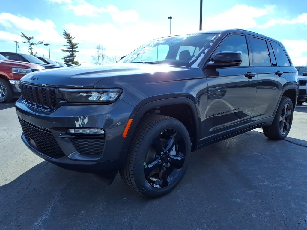 New 2025 Jeep Grand Cherokee Limited Sport Utility
