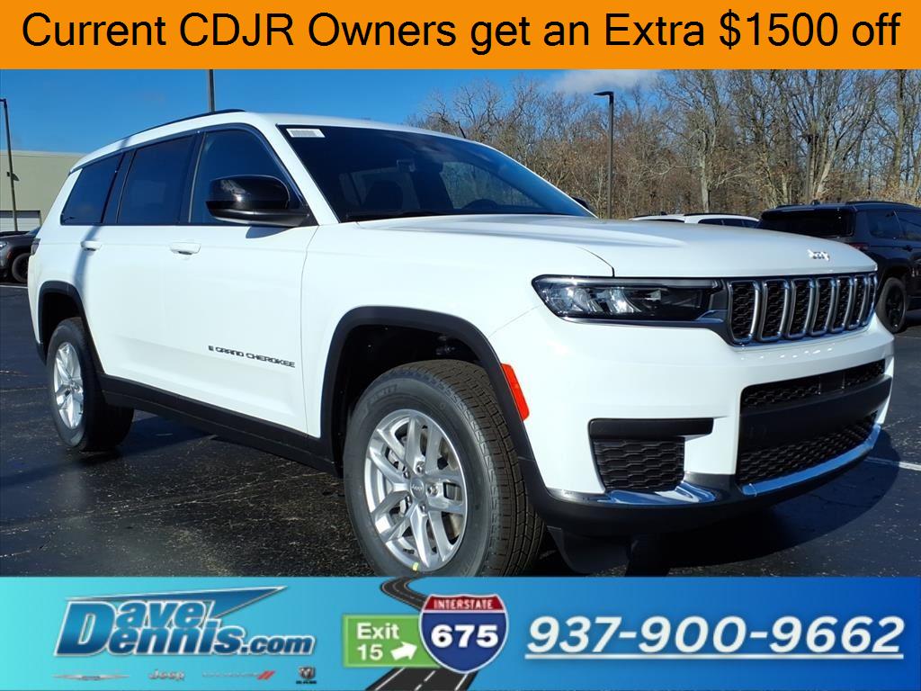 2025 Jeep Grand Cherokee L Laredo's photo