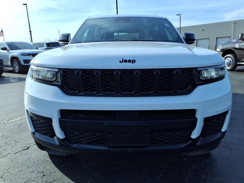 New 2025 Jeep Grand Cherokee L Altitude X Sport Utility