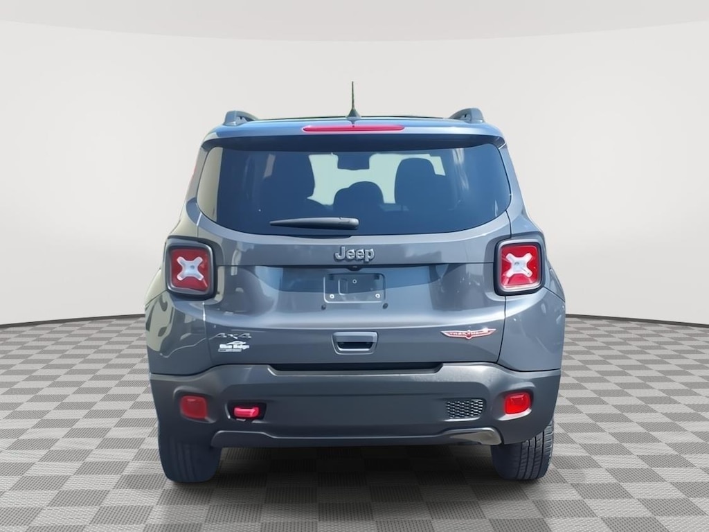 Used 2022 Jeep Renegade Trailhawk SUV