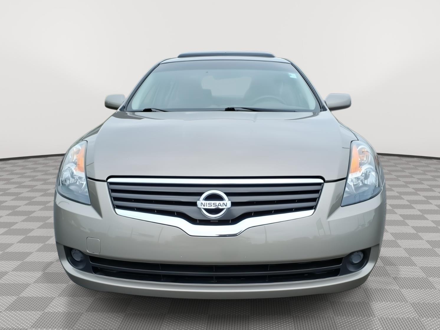 Used 2008 Nissan Altima S with VIN 1N4AL21EX8N431628 for sale in Dayton, OH