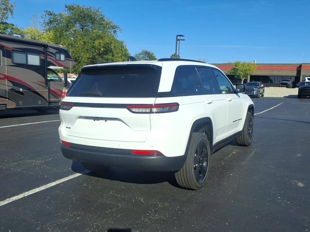 New 2025 Jeep Grand Cherokee Altitude X Sport Utility