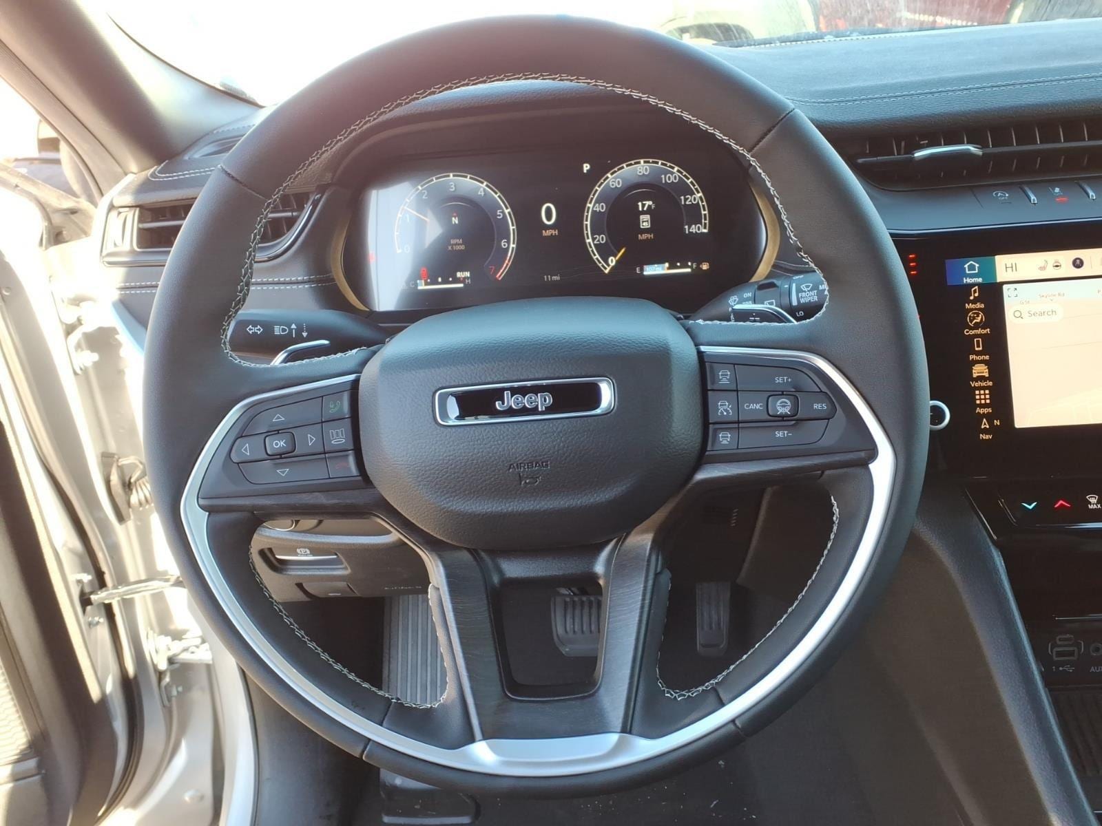 2026 Jeep Grand Cherokee Laredo - Photo 11