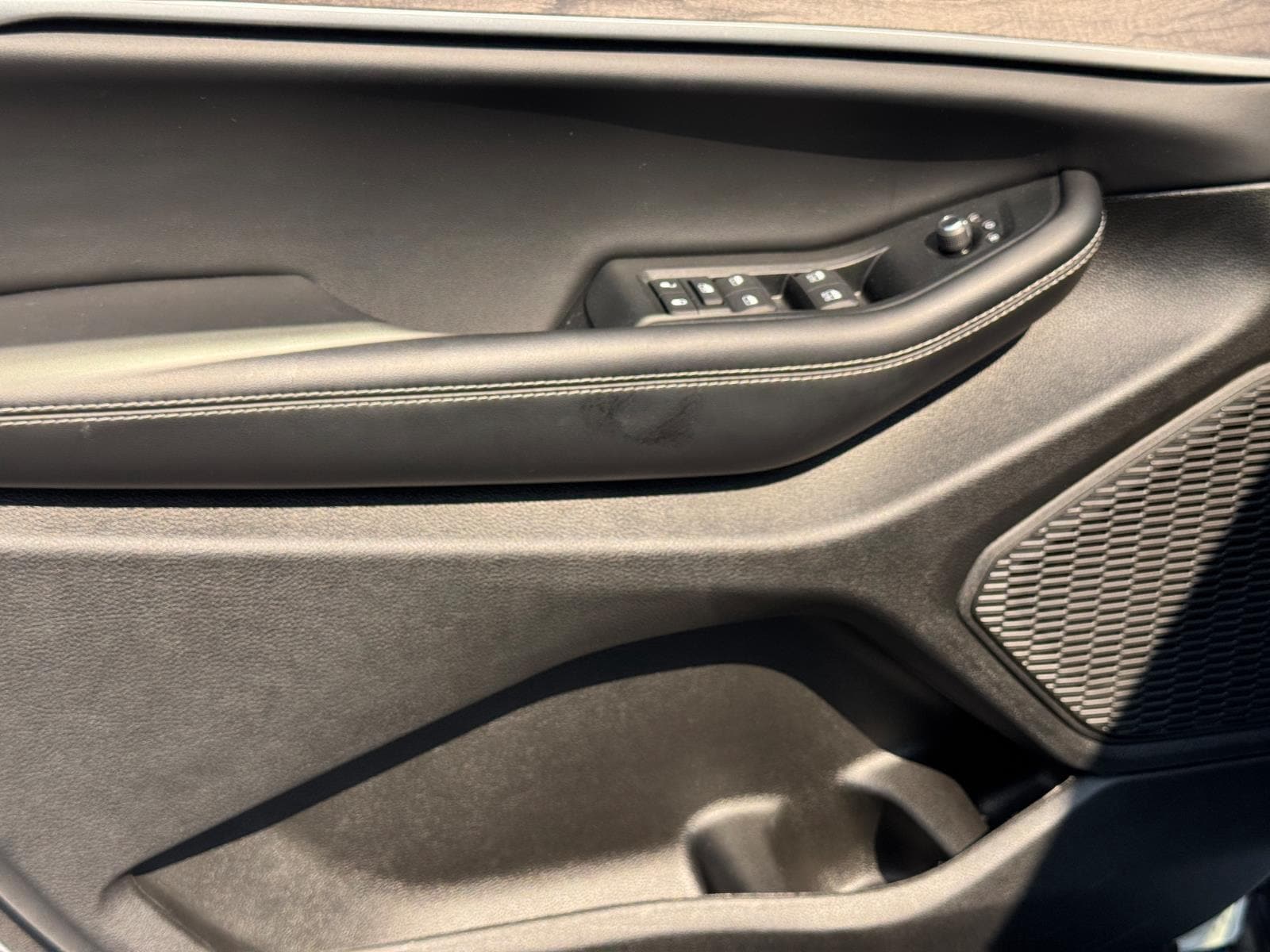 2026 Jeep Grand Cherokee Laredo - Photo 9