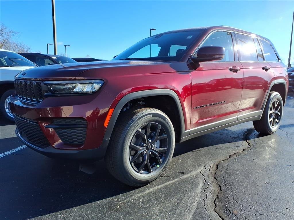 New 2025 Jeep Grand Cherokee Altitude X Sport Utility