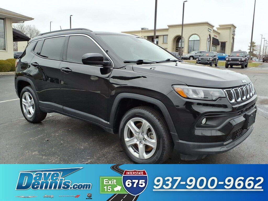 Used 2023 Jeep Compass Latitude SUV