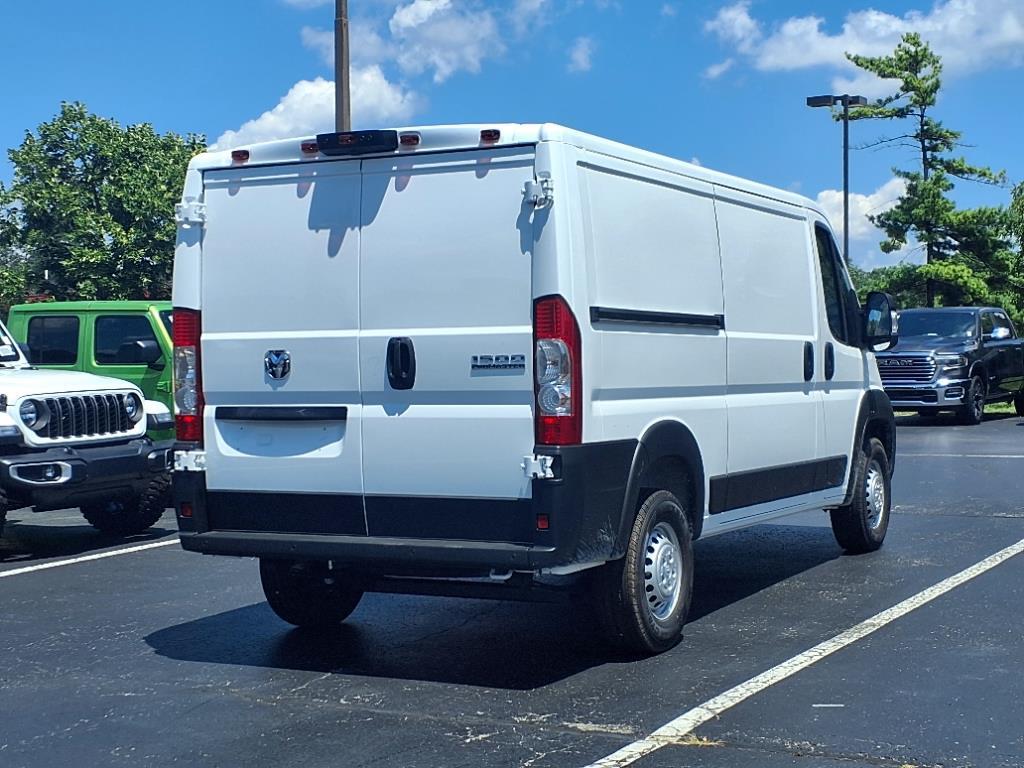 2025 Ram ProMaster 1500 Tradesman Cargo Van photo 2