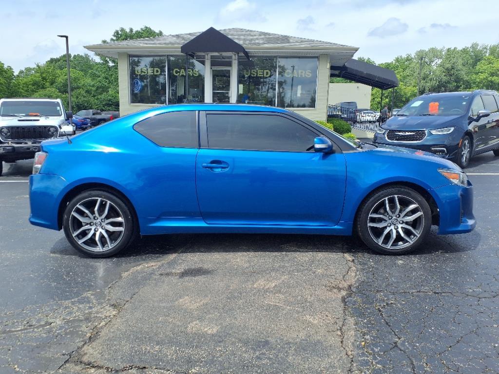 Used 2014 Scion tC 10 Series with VIN JTKJF5C72E3083910 for sale in Dayton, OH