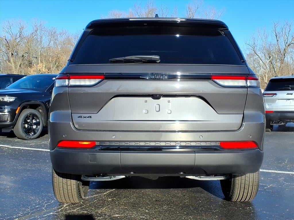 New 2025 Jeep Grand Cherokee Altitude X Sport Utility
