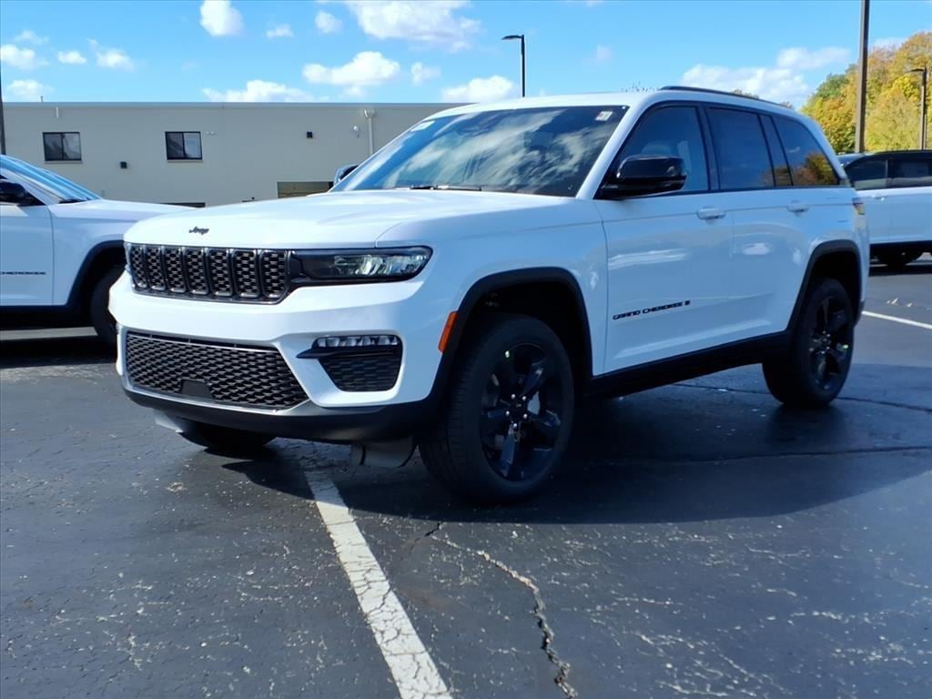 New 2025 Jeep Grand Cherokee Limited Sport Utility