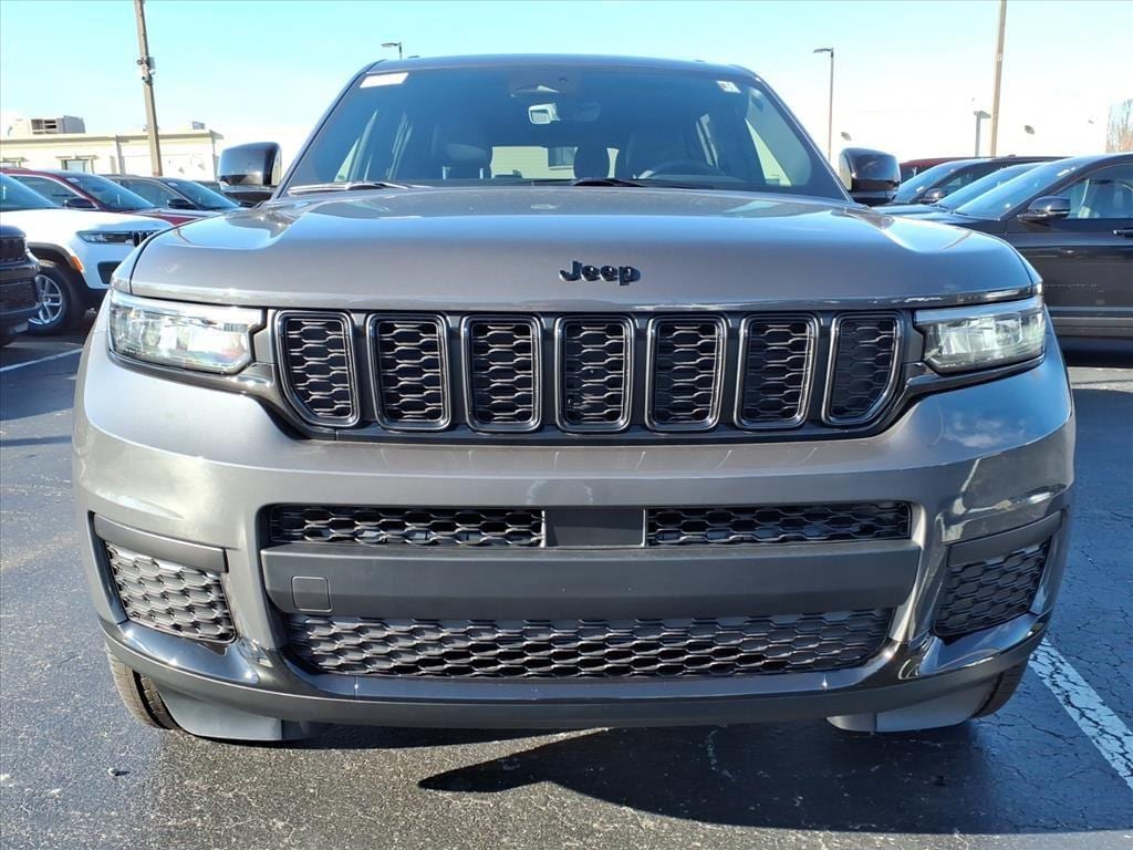 New 2025 Jeep Grand Cherokee L Altitude X Sport Utility