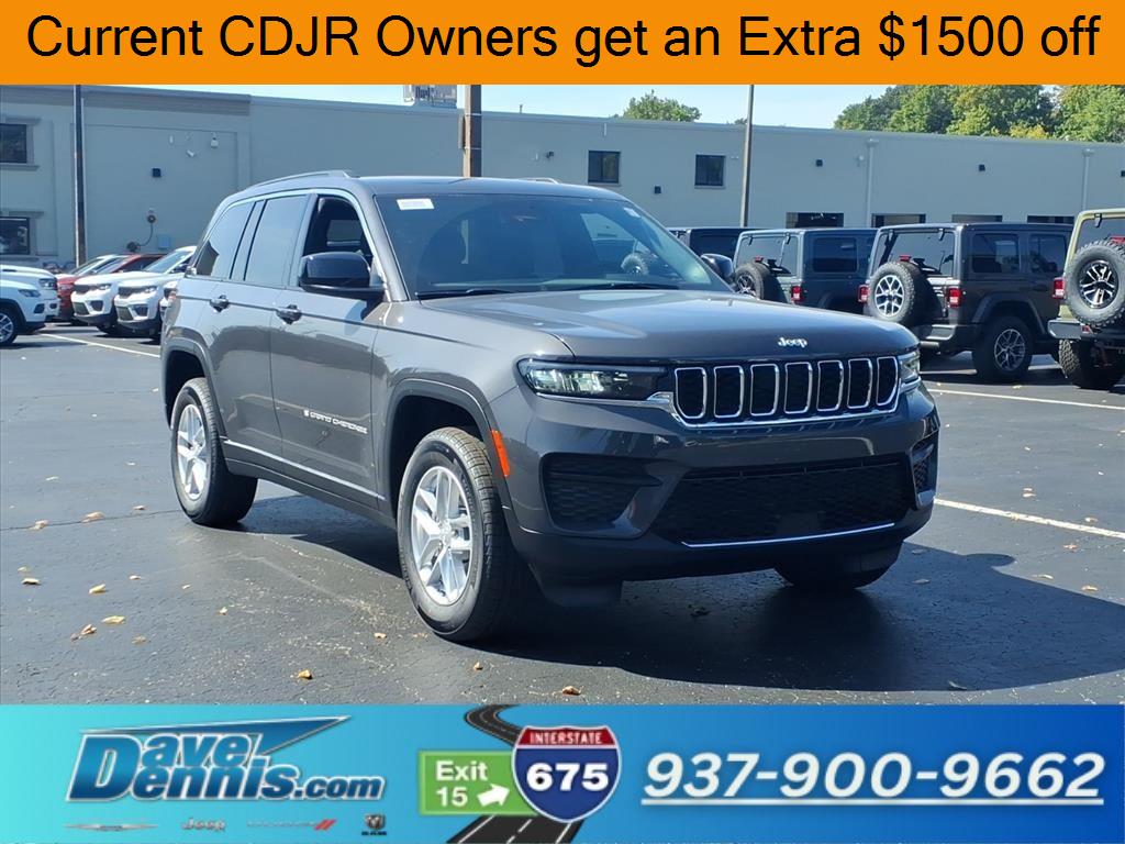 2025 Jeep Grand Cherokee Laredo's photo