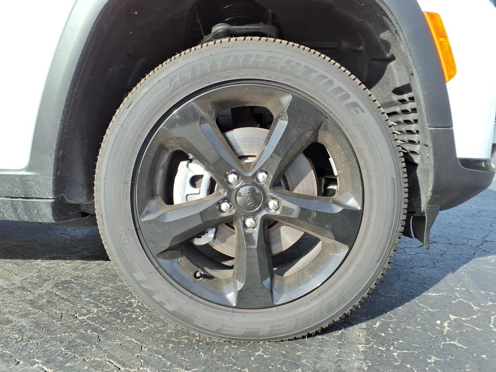 2025 Jeep Grand Cherokee L Altitude - Photo 7