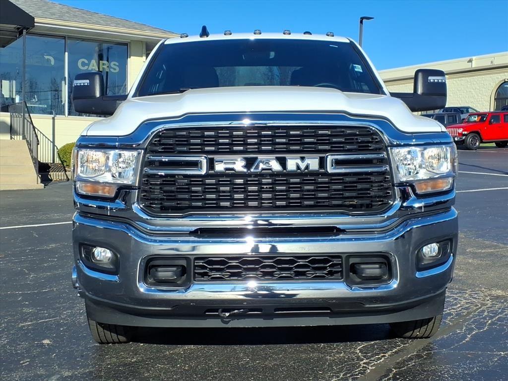 2024 Ram 3500 Big Horn photo 2