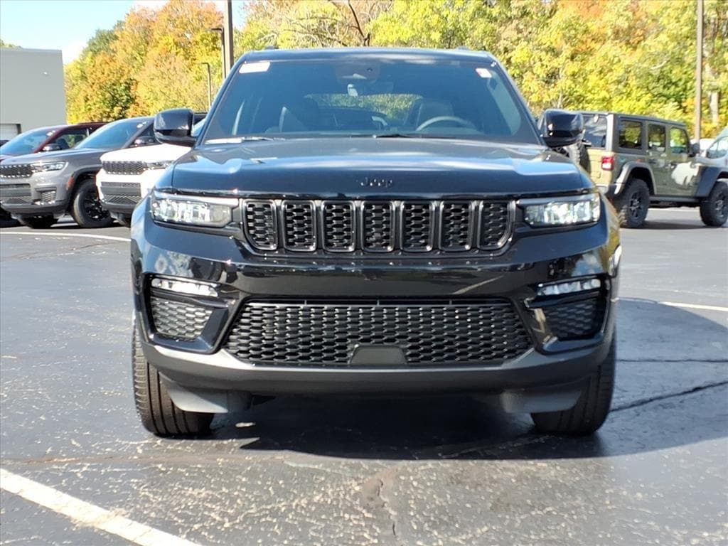 New 2025 Jeep Grand Cherokee Limited Sport Utility