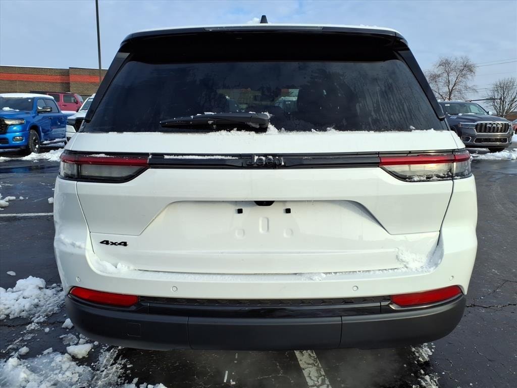 New 2025 Jeep Grand Cherokee Altitude X Sport Utility