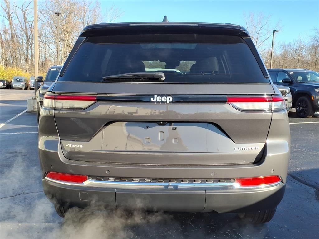 New 2025 Jeep Grand Cherokee Limited Sport Utility
