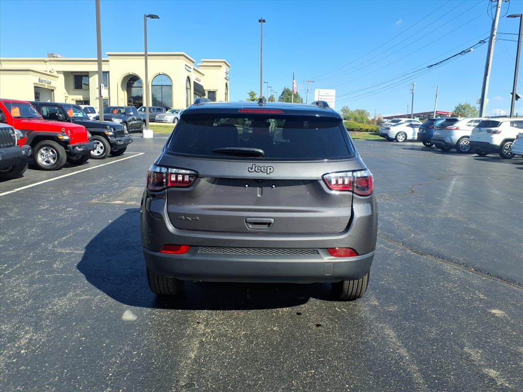 2024 Jeep Compass North Edition Latitude photo 4