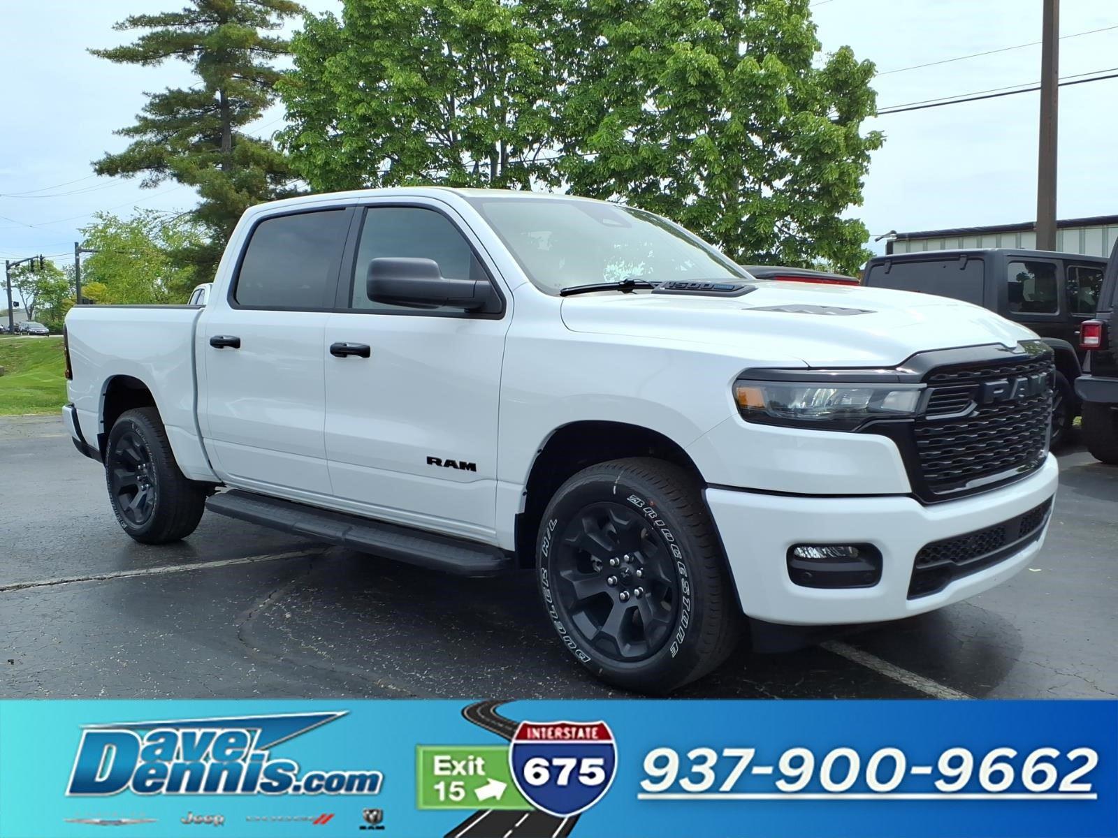 2026 RAM 1500 Express 4x4 Crew Cab 5'7's photo