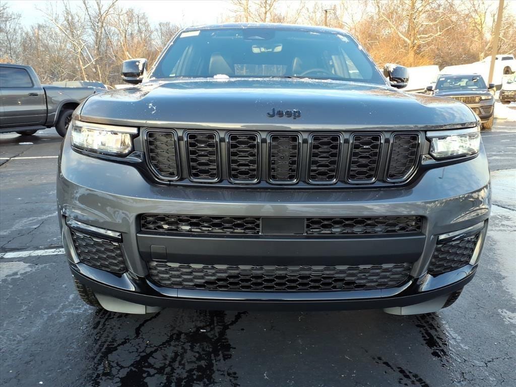 New 2025 Jeep Grand Cherokee L Limited Sport Utility